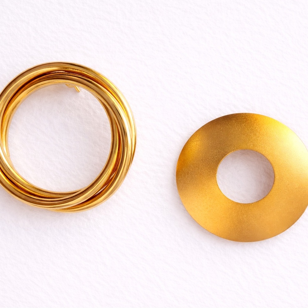 Elegant Gold Brooch Set